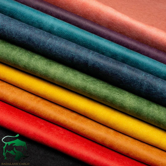Shoulder of Pueblo leather, color of your choice that is on stock