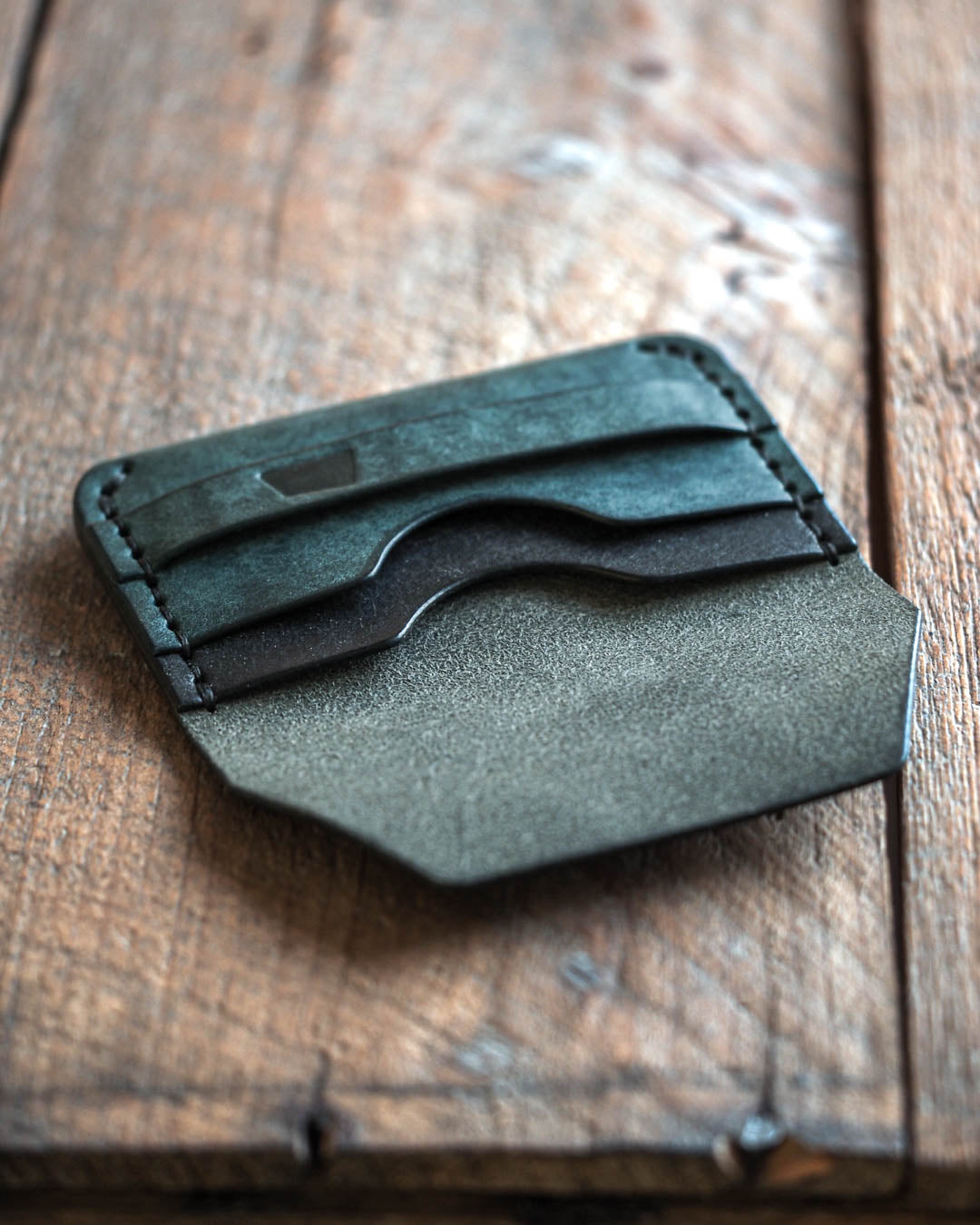 Luava handmade leather wallet gofer nocturnal open
