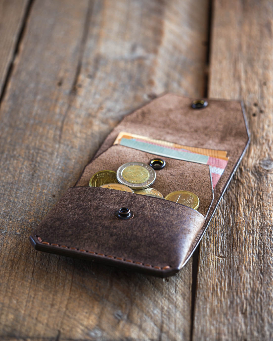 Luava handmade leather wallet Shilling cash wallet coin pouch color tabacco