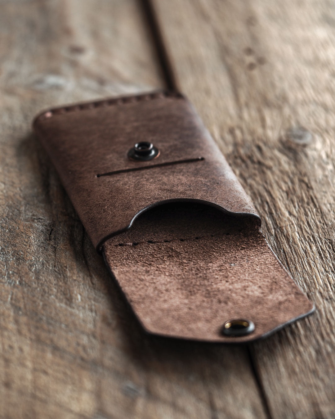 Handmade leather wallet coin pouch messenger wallet tabacco front open