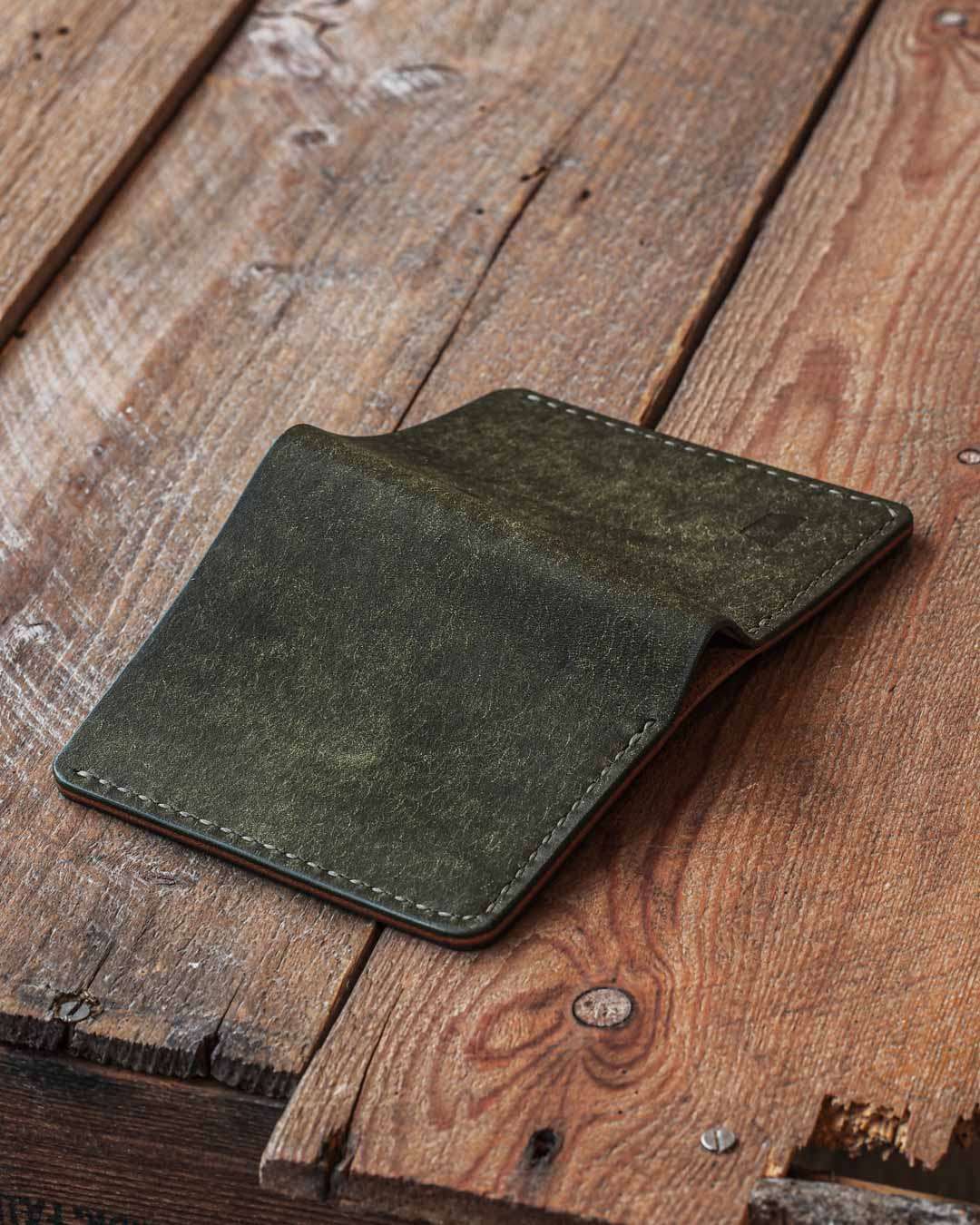 Luava handmade leather wallet NERO back