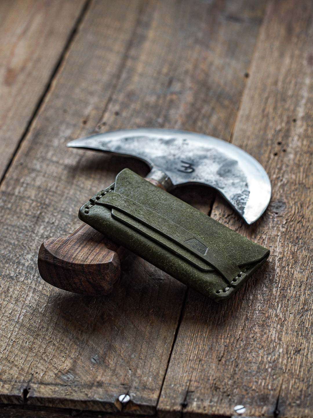 Luava handmade leather wallet Gofer pine
