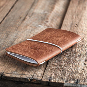 Luava handmade leather journal Ranger Journal color cognac brown. Back