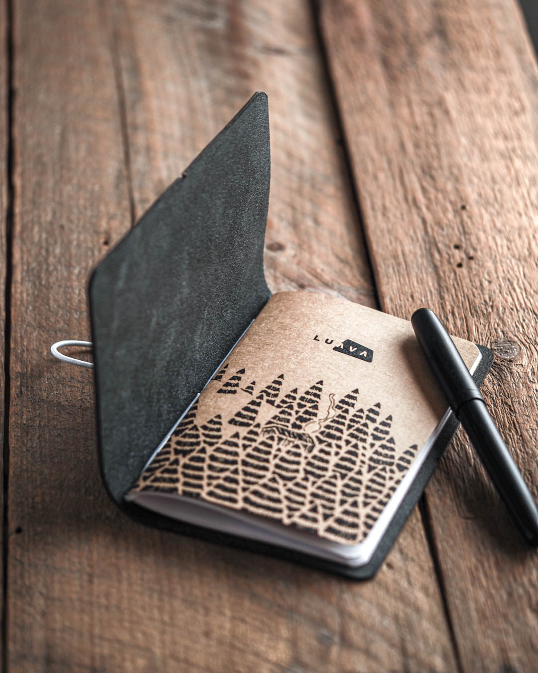 Luava handmade leather journal Ranger Journal color black. Open