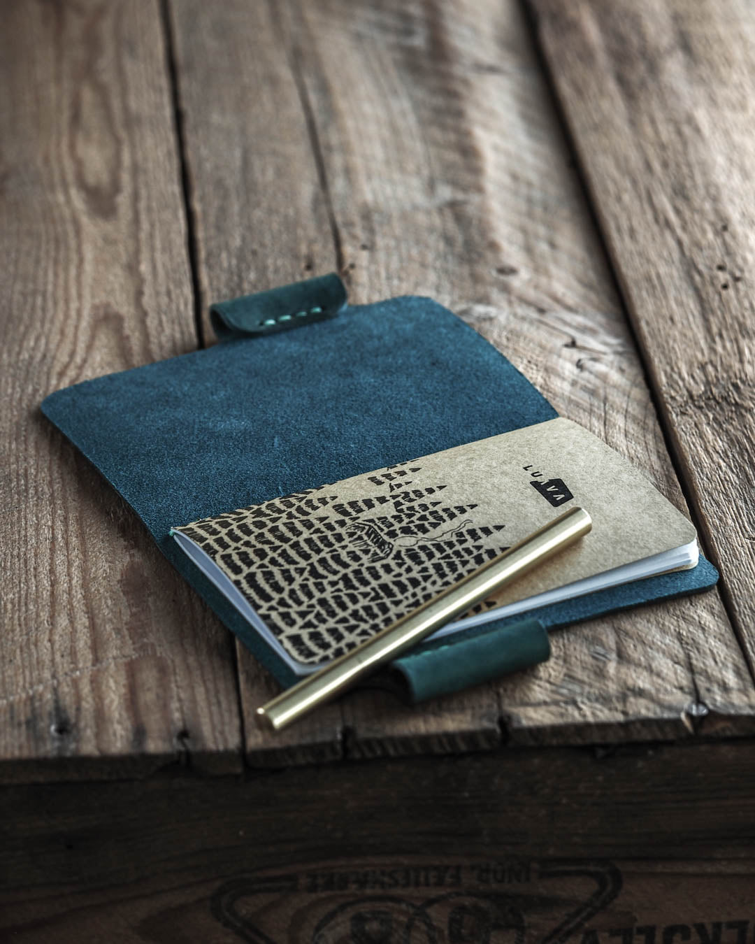 Luava handmade leather notebook cover sketchbook journal Voyager color aqua blue open