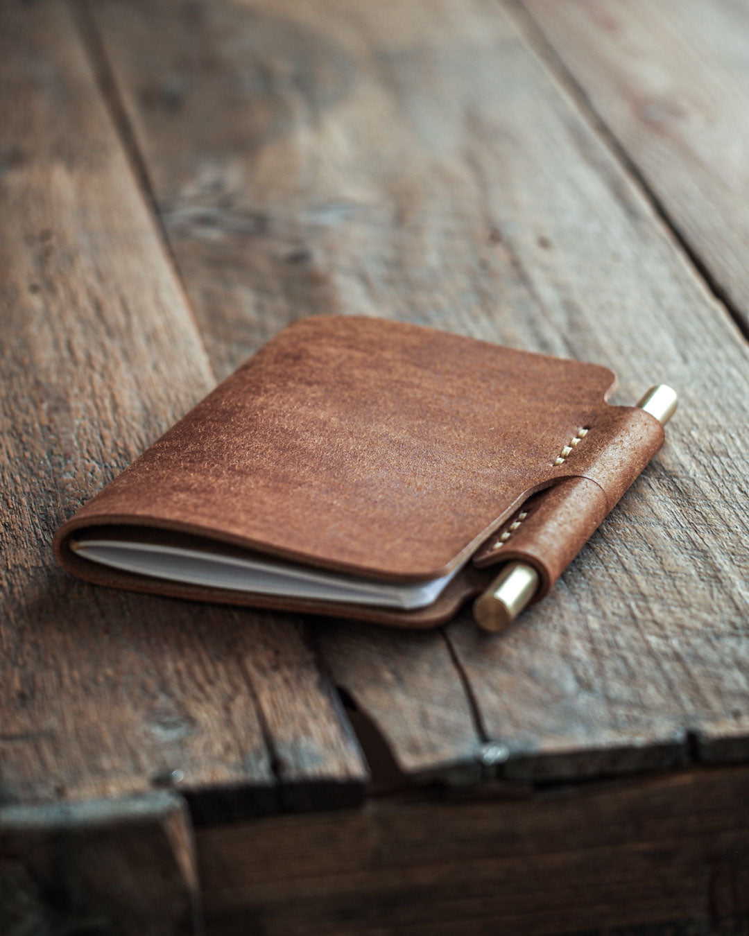 Luava handmade leather joyrnal sketchbook cover notebook cover Voyager