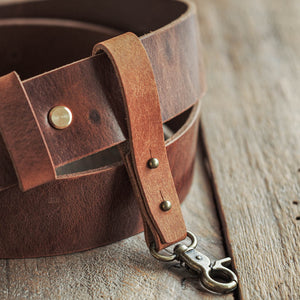 Luava handmade leather keychain cognac
