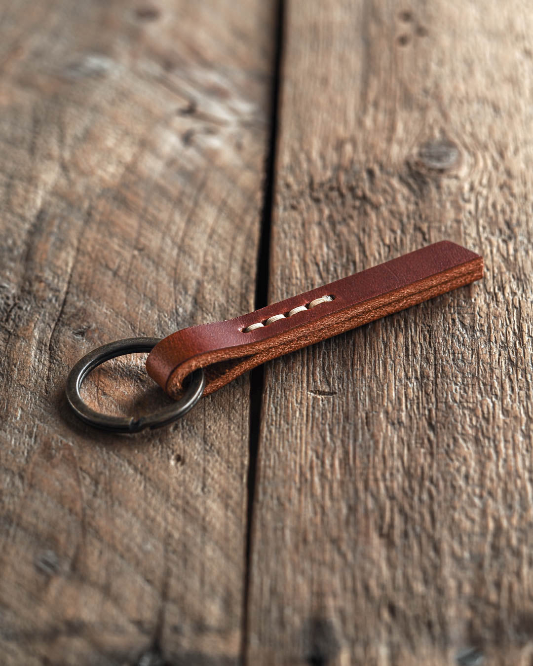 Luava handmade leather keychain