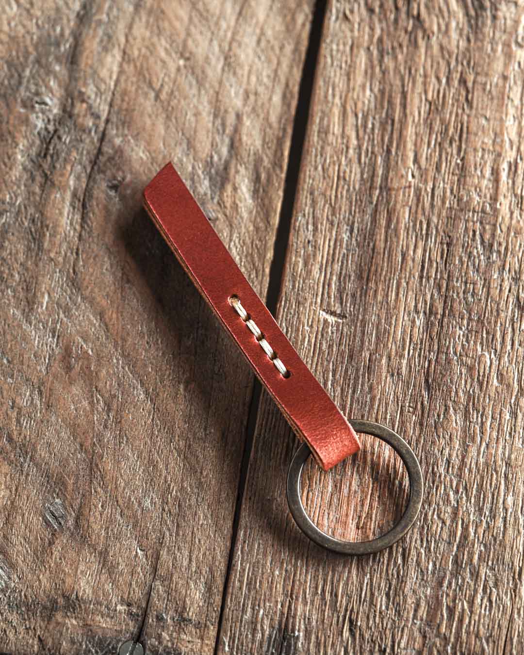 Luava handmade leather keychain