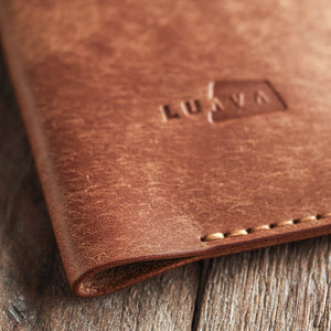 Luava handmade leather passport cover. color cognac. detail