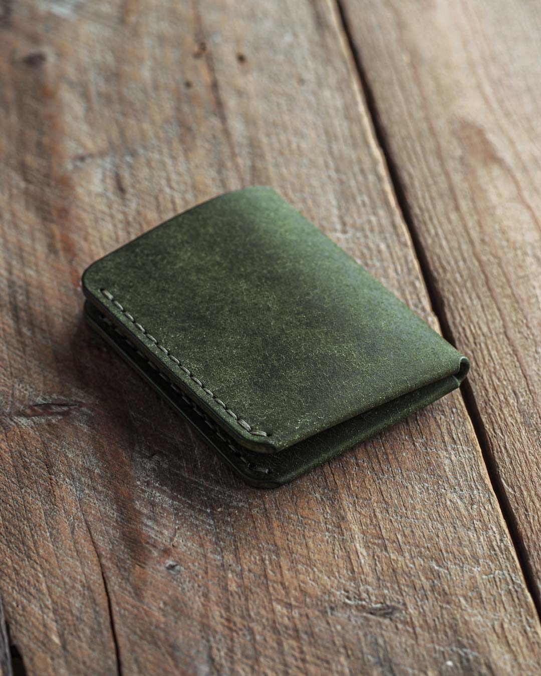 Luava handmade leather bi-fold wallet for men pine green back