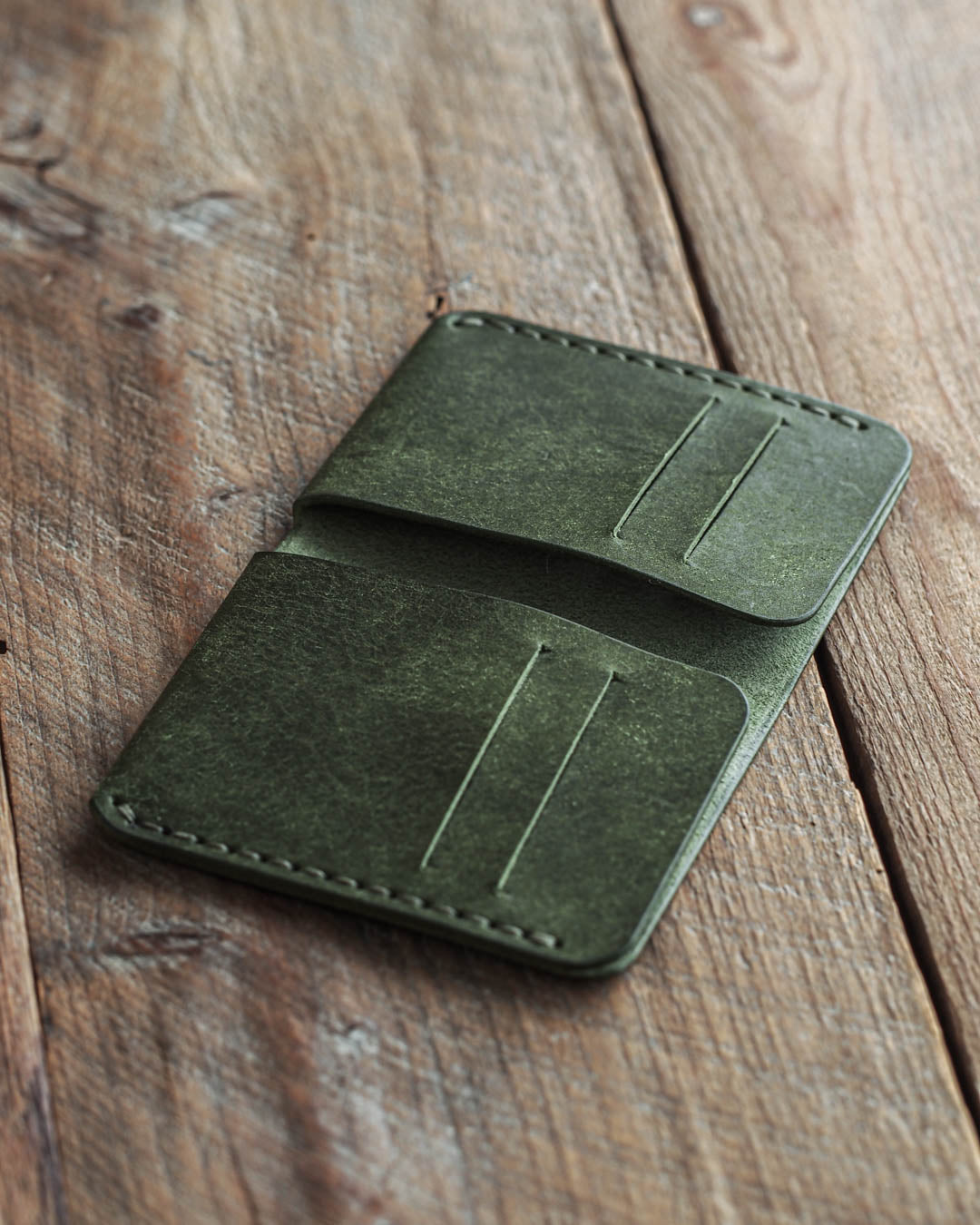Luava handmade leather bi-fold wallet for men pine green open