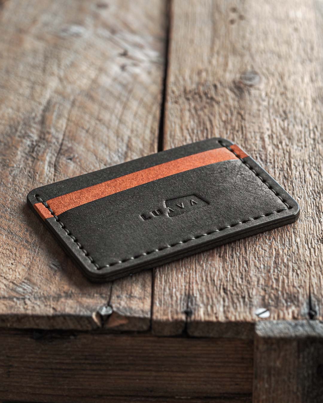 Luava handmade leather wallet proper blagnac front