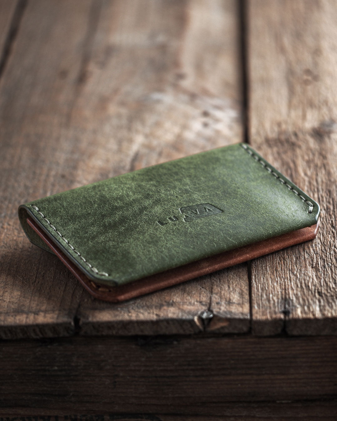 Luava handmade leather wallet Gambler color branch back