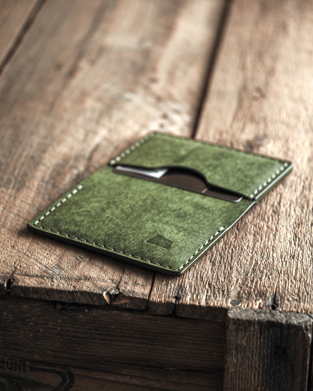 Luava handmade leather bi-fold wallet journeyman pine open back