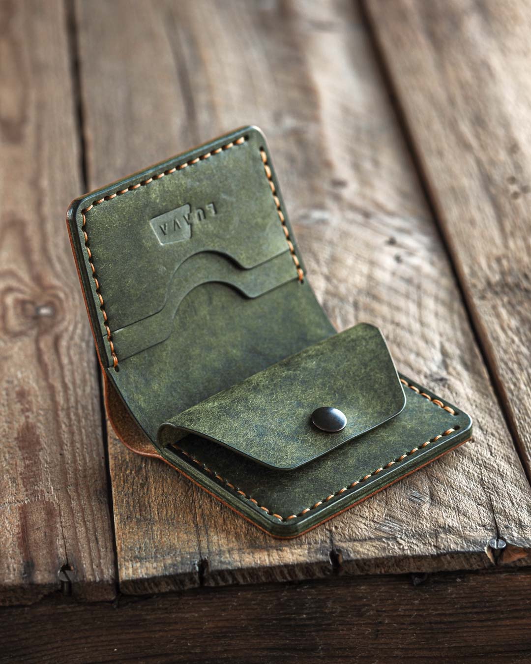 Luava handmade leather bifold wallet Koloss interior in color combo Branch