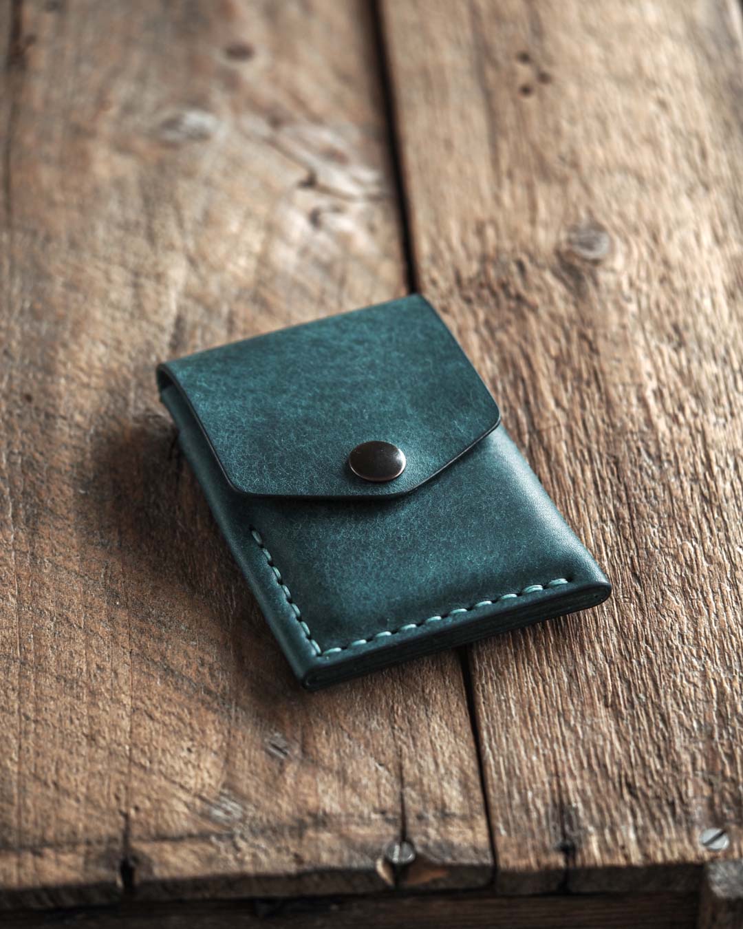 Luava handmade leather wallet Overfold aqua front