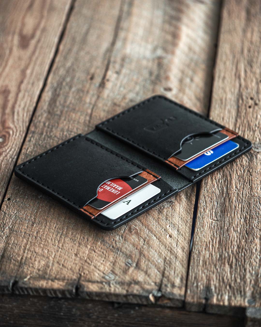 Luava handmade leather wallet ranch blagnac in use