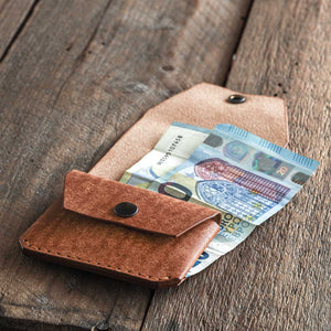 Luava handmade leather wallet Shilling cash wallet coin pouch color cognac