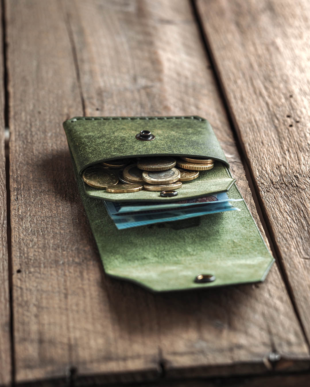 Luava handmade leather wallet Shilling cash wallet coin pouch color pine green