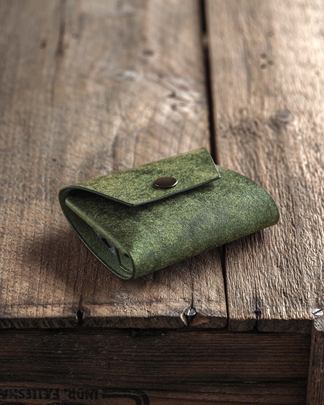Luava handmade leather wallet Shilling cash wallet coin pouch color pine green