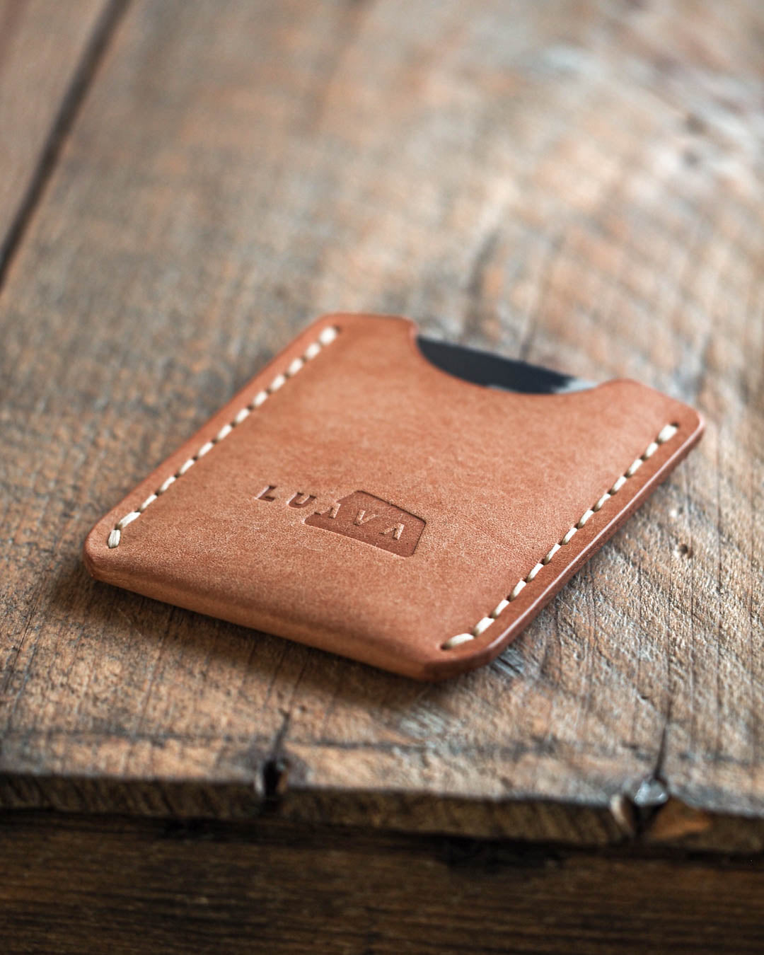 Luava handmade leather wallet Messenger card holder natural front