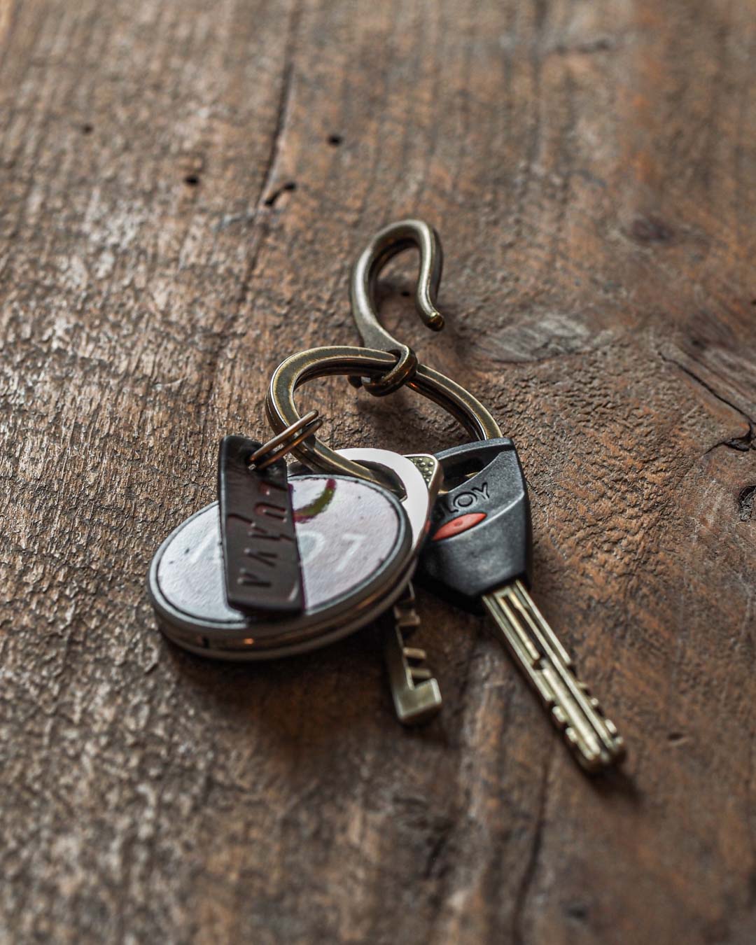 Keyhook keychain Luava