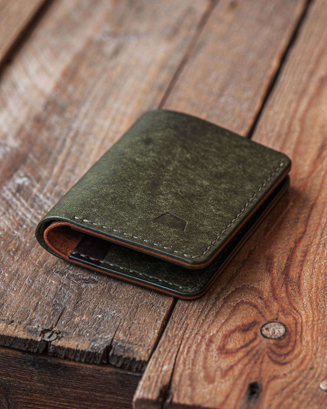 Luava handmade leather wallet NERO closed