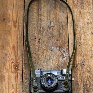 Luava handcrafted leather slim fixed camera strap badalassi carlo pueblo olive